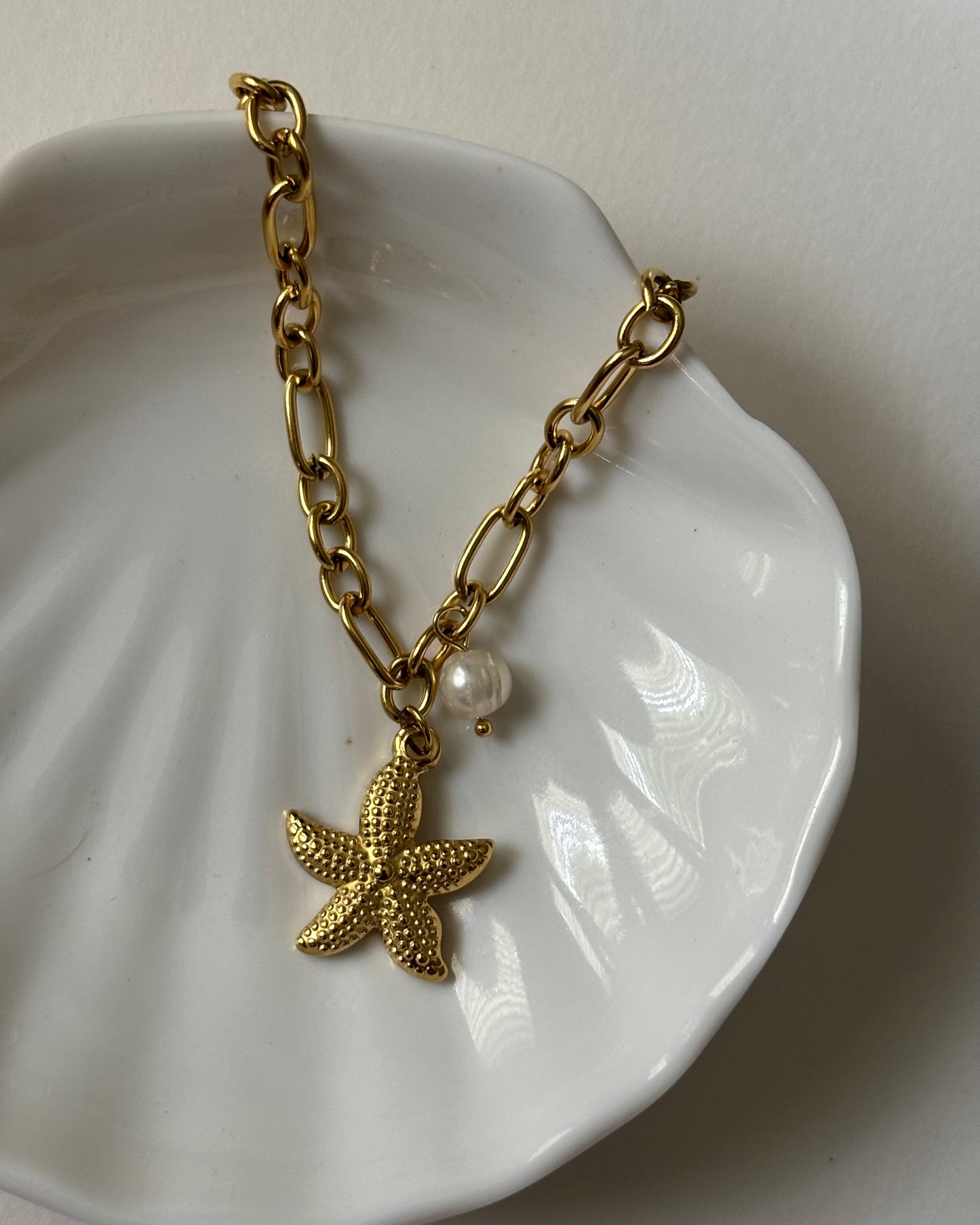 Starfish Necklace.