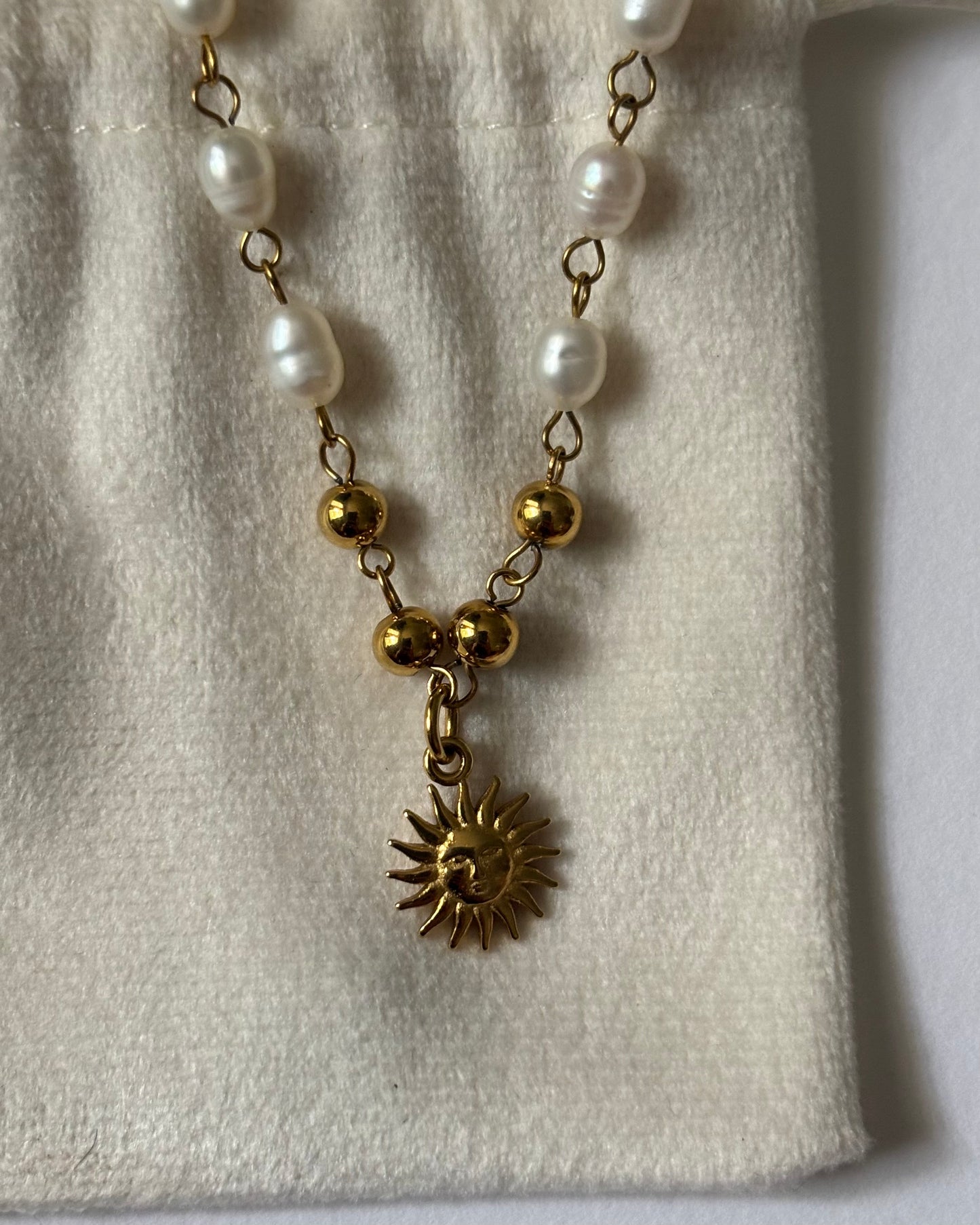 Pearl Soley Necklace.