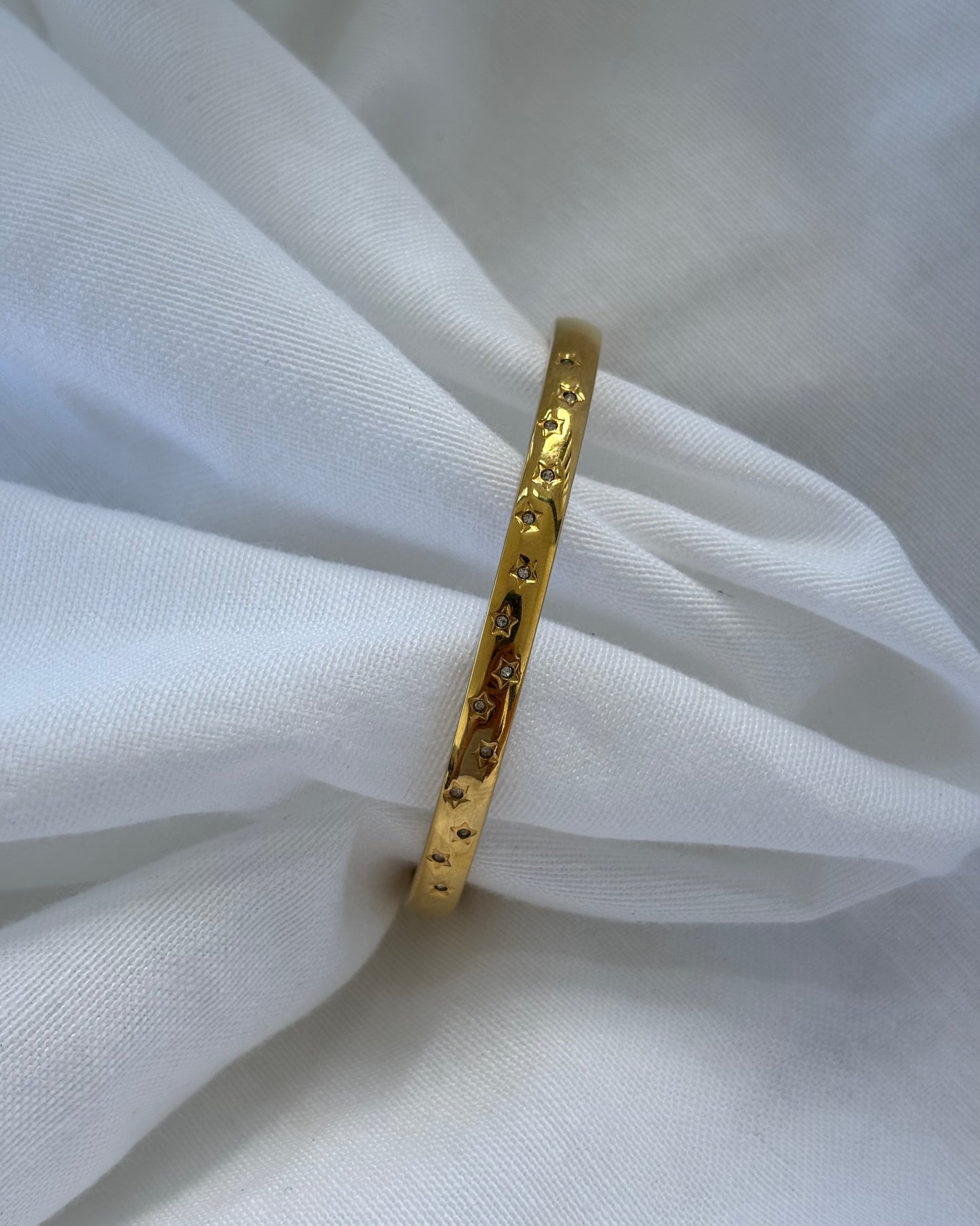 Estrellada Bangle