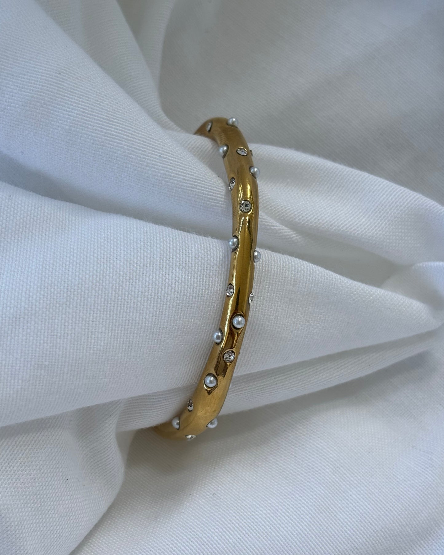 Perlada Bangle