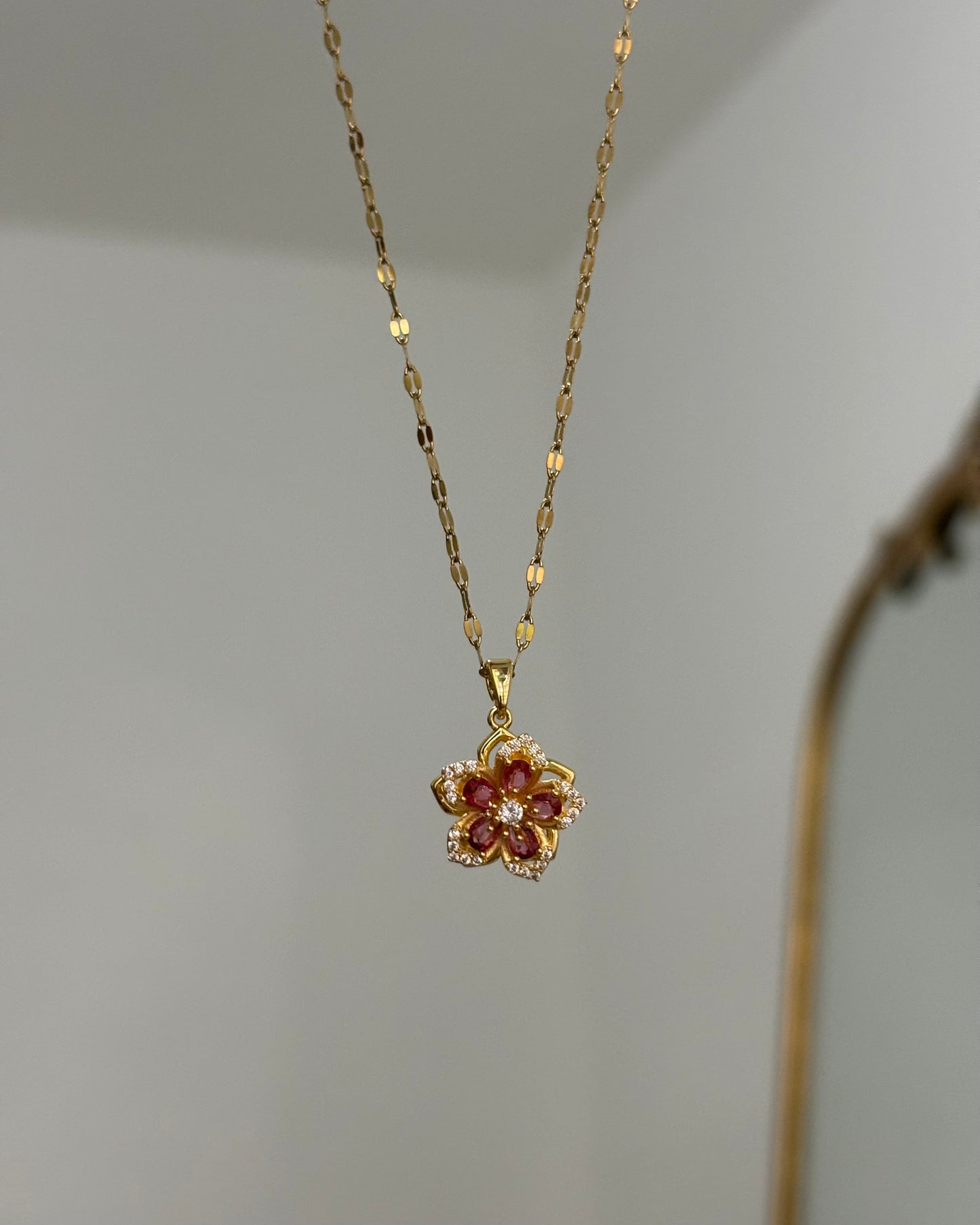 Flora Necklace
