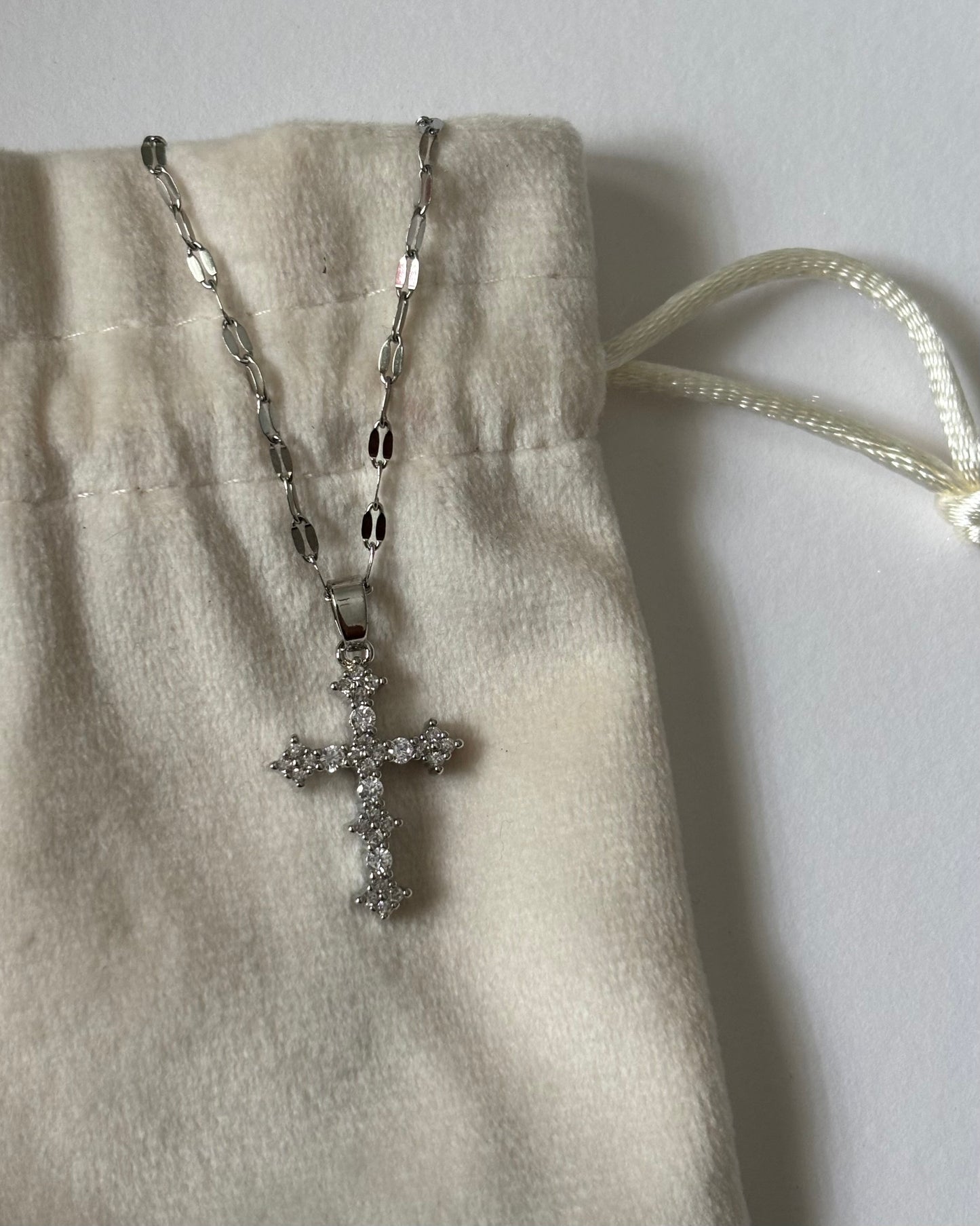 Cruz Necklace.
