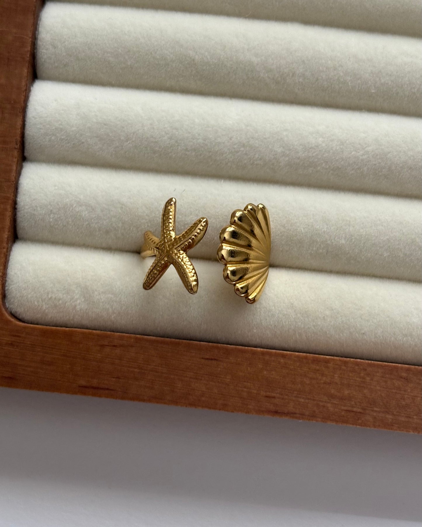 Nereida ring.