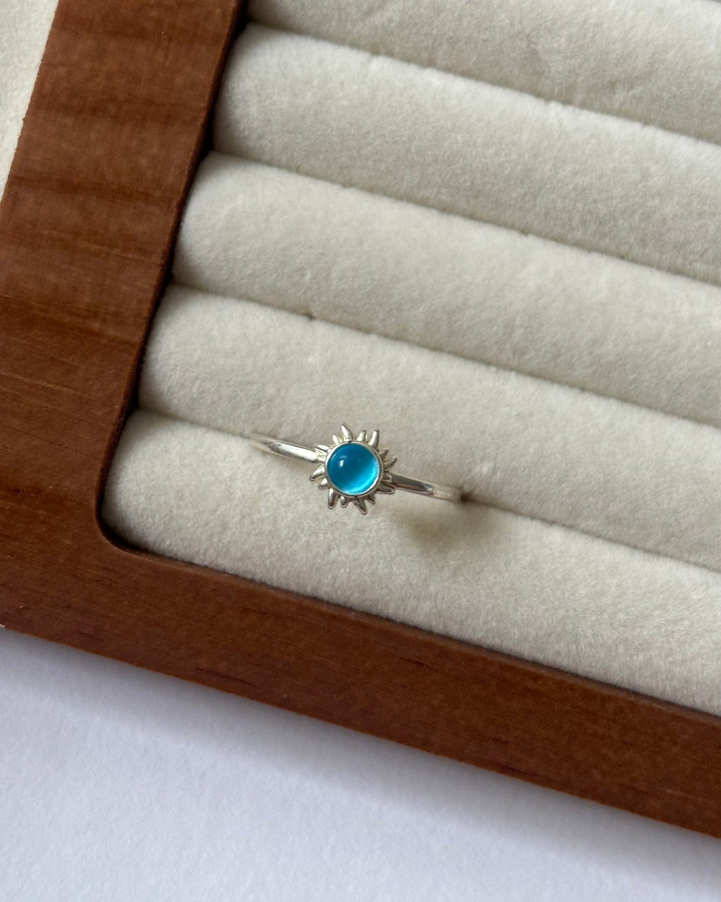 Solecito Ring