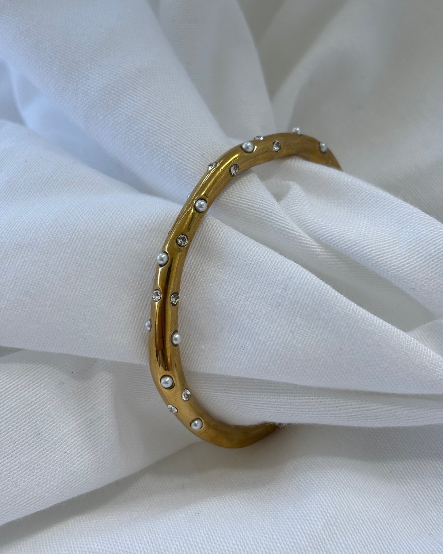 Perlada Bangle