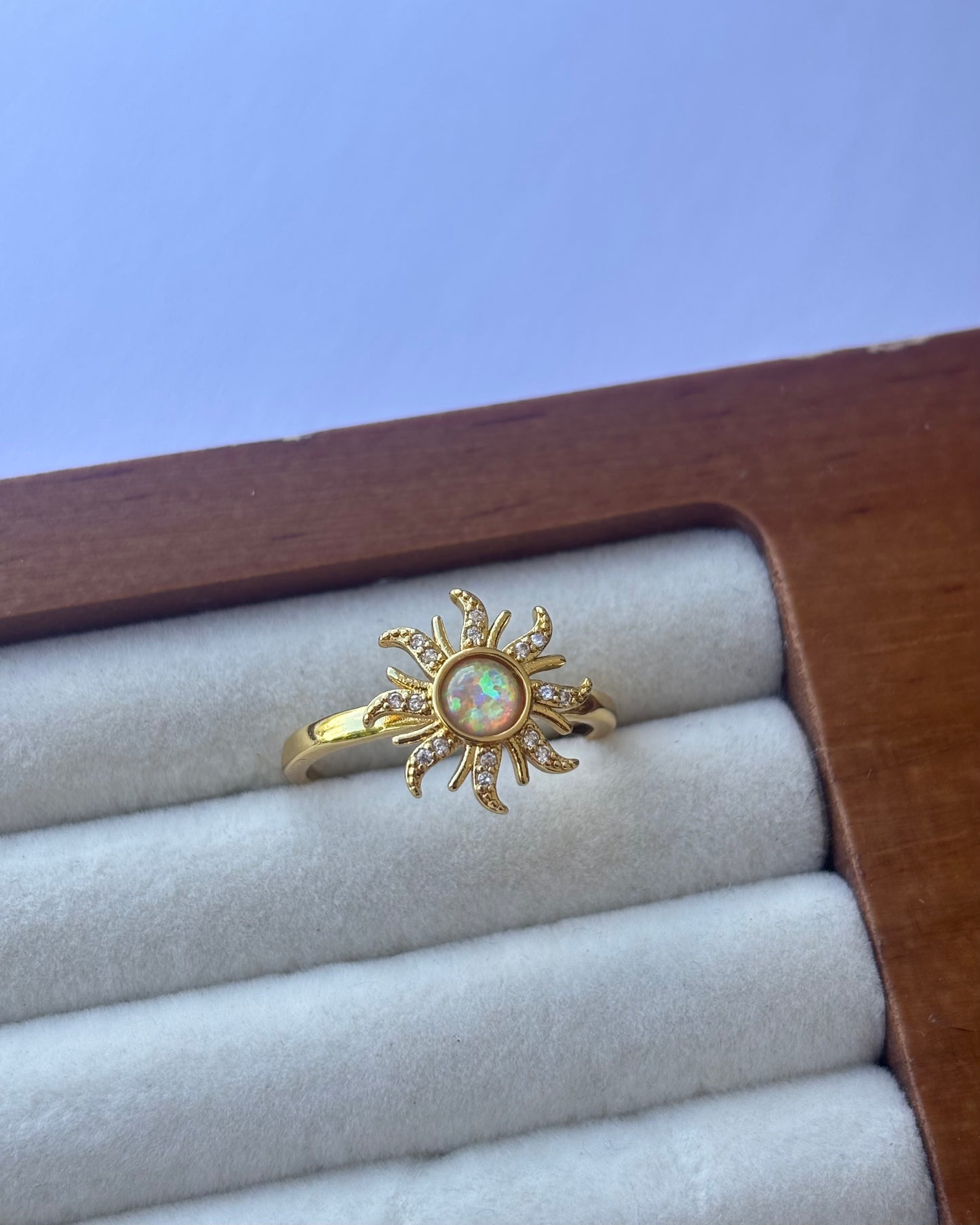 Siara Ring.