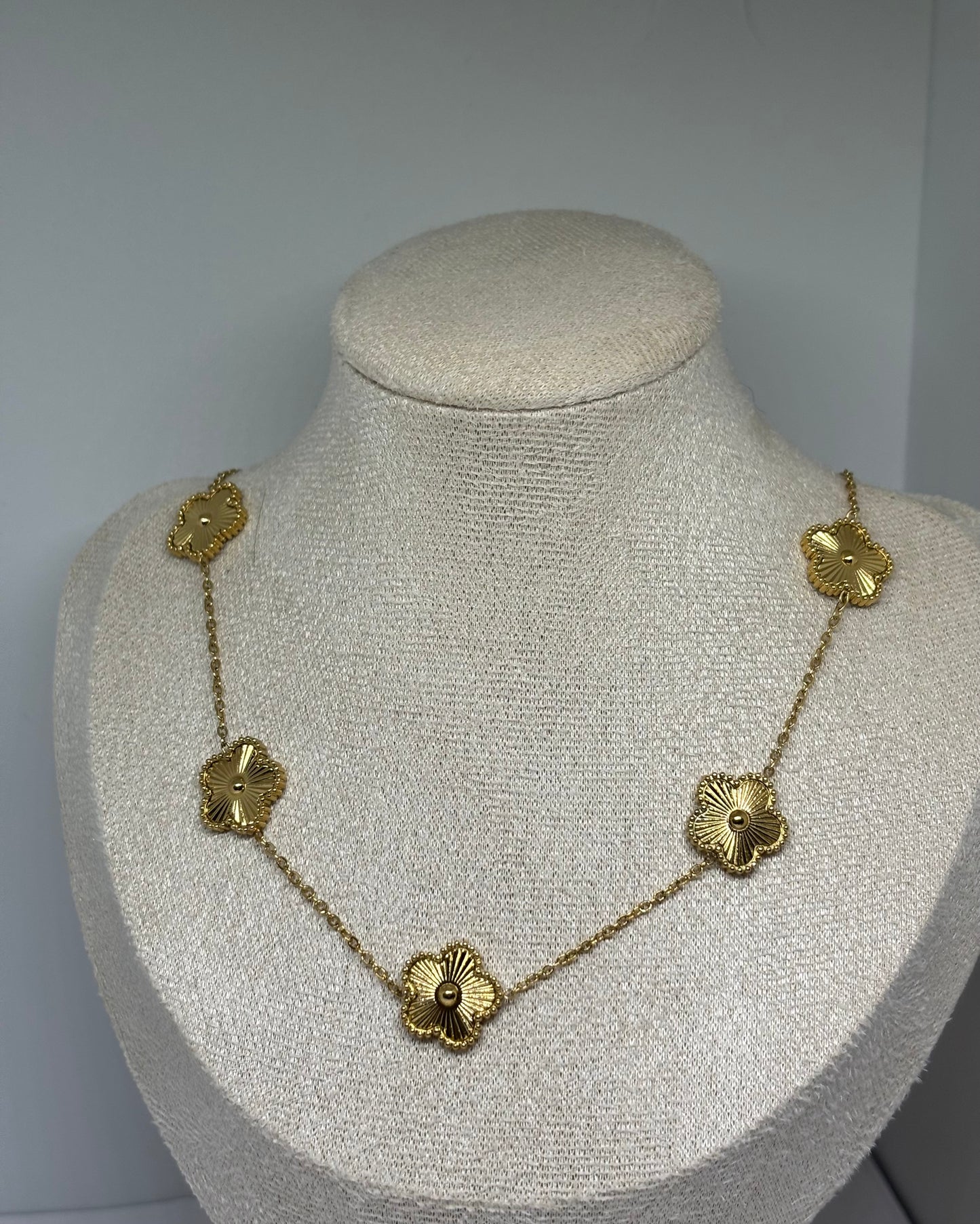 Sun Flower Necklace.