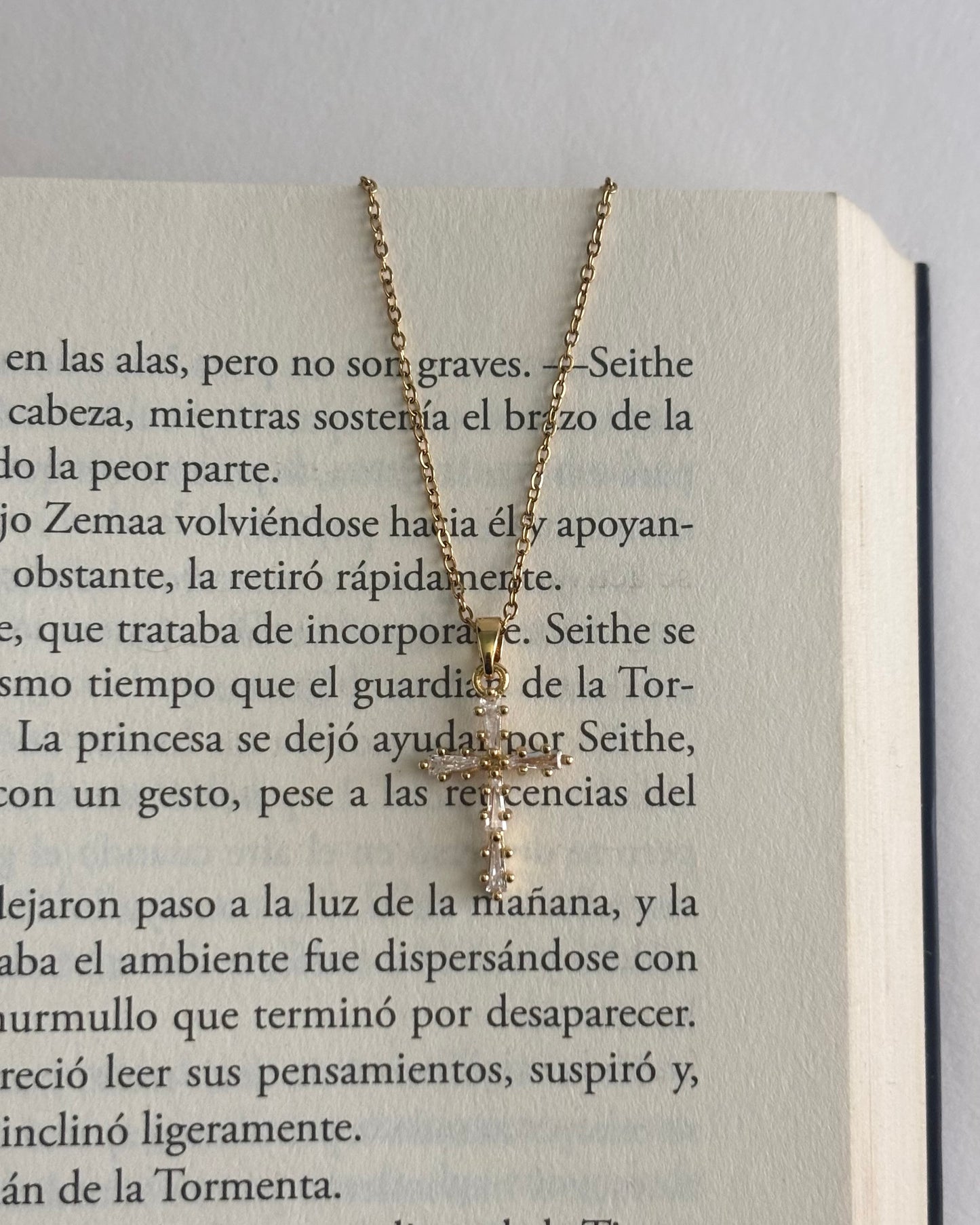 Little cross Necklace