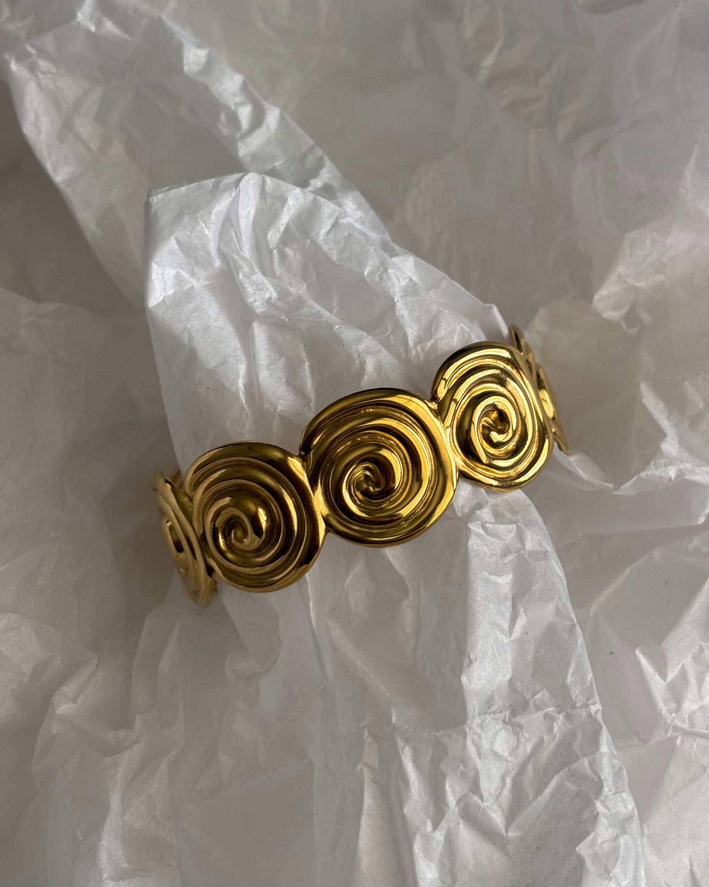 Espiral Bangle.